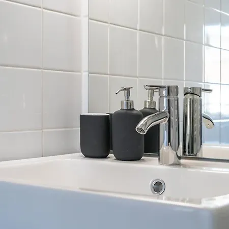 Proche Ecoles, Commerces Et Centre-ville Appartement