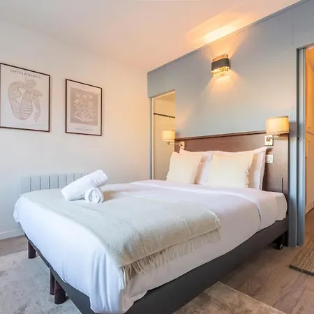 Proche Ecoles, Commerces Et Centre-ville Rijsel